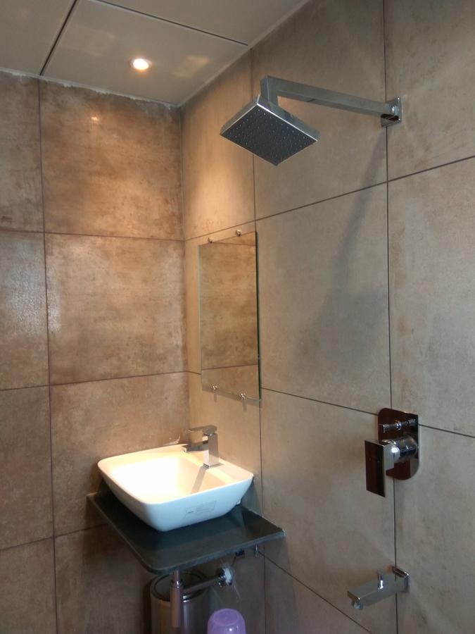 Manasi Inn Satara Dış mekan fotoğraf